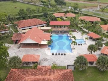 Se venden residencias en Hato Viejo, Antón
