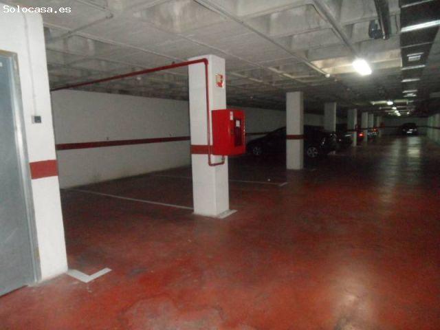 SE VENDEN TRES PLAZAS DE GARAJE JUNTAS O POR SEPARADAS