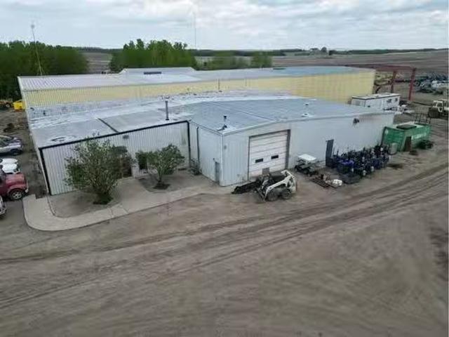 Se W3, Neilburg, SK, S0M 2C0 commercial for sale Listing ID.