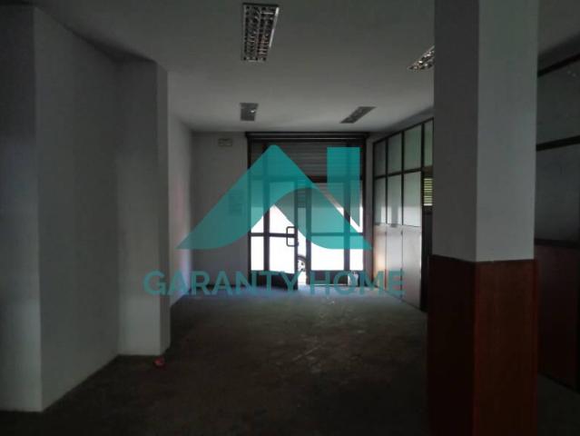 SE ALQUILA LOCAL COMERCIAL EN ZONA COLÓN – IDEAL OFICINA O NEGOCIO