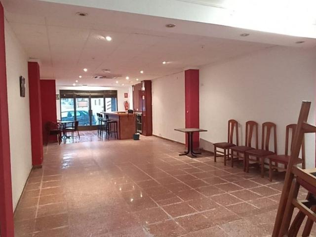SE ALQUILA O VENDE LOCAL COMERCIAL EQUIPADO BENIDORM CENTRO