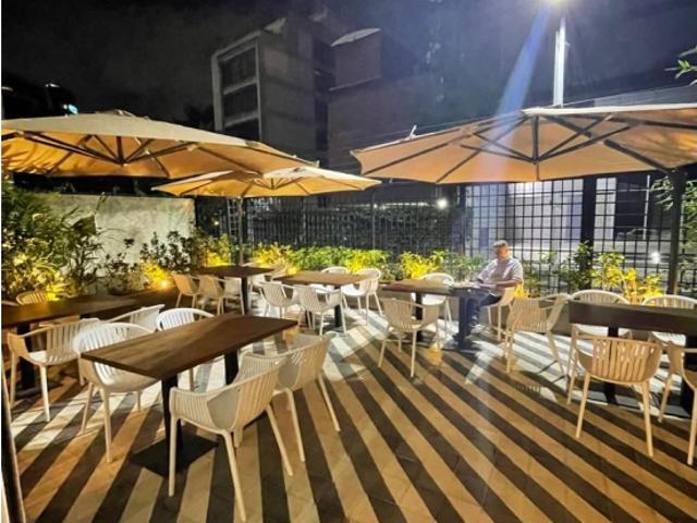 Se alquila oficina 144m² Las Mercedes