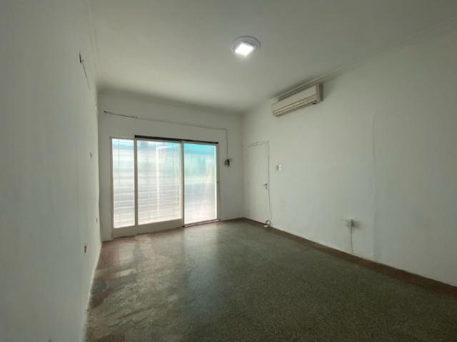Se alquila oficina 16 m2 Alta Florida