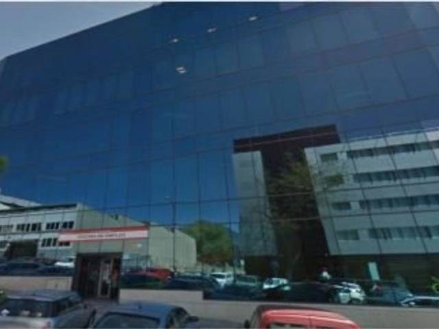 Se alquila oficina en Simancas