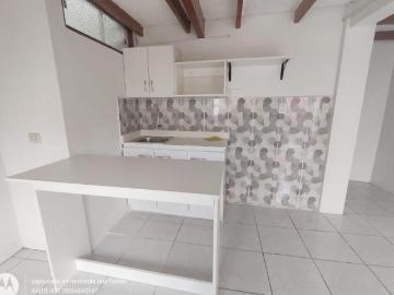 SE ALQUILA ACOGEDOR MINIDEPARTAMENTO DE 1 DORMITORIO EN 2DO PISO EN LA MOLINA