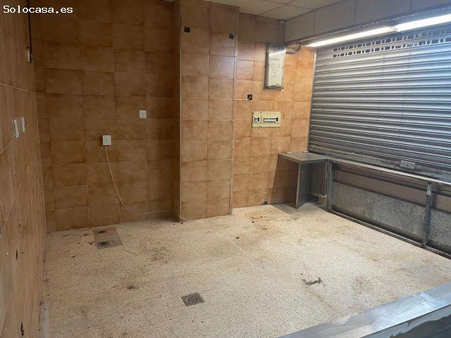 Se alquila almacén o trastero en San Antonio