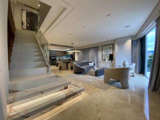 SE ALQUILA APARTAMENTO DUPLEX DE LUJO EN LA CASTELLANA Anma