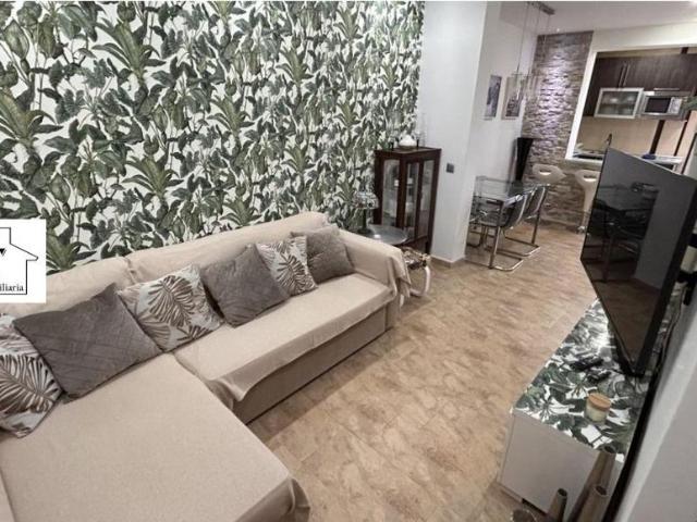 Se alquila apartamento de obra nueva en La Carihuela, Torremolinos Málaga, ideal para una persona o una pareja como máximo