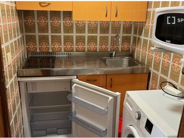 Se alquila apartamento de 1 dormitorio en Nueva España, gastos incluidos