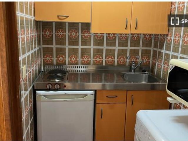 Se alquila apartamento de 1 dormitorio en Nueva España