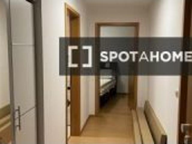Se alquila apartamento de 1 dormitorio en Schönefeld, gastos incluidos