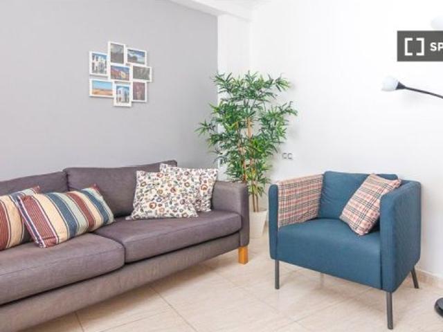 Se alquila apartamento de 1 dormitorio en Santa Catalina Canteras, gastos incluidos
