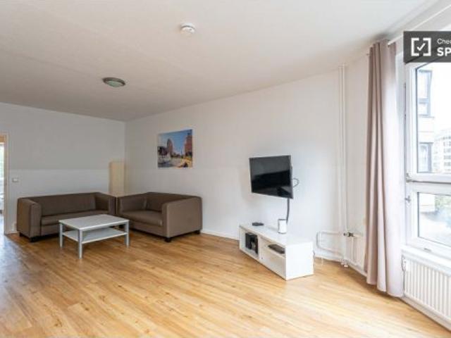 Se alquila apartamento de 2 dormitorios en Berlín, gastos incluidos