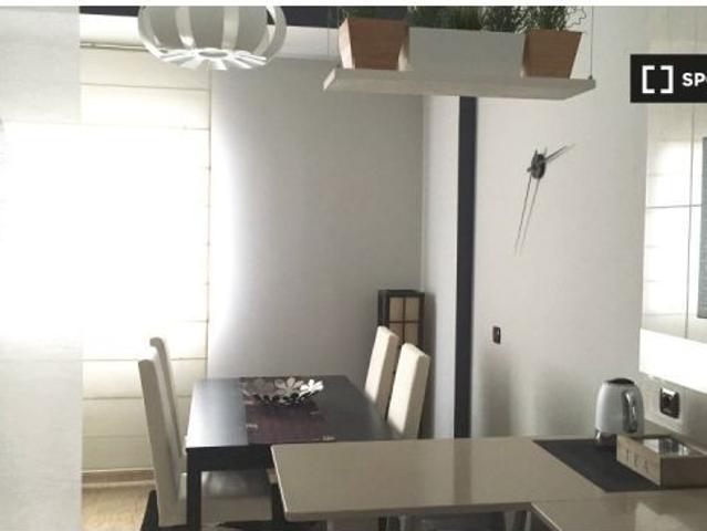 Se alquila apartamento de 2 dormitorios en La Isleta