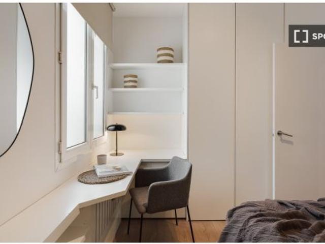 Se alquila apartamento de 3 habitaciones en Niño Jesús, ideal para profesionales y estudiantes