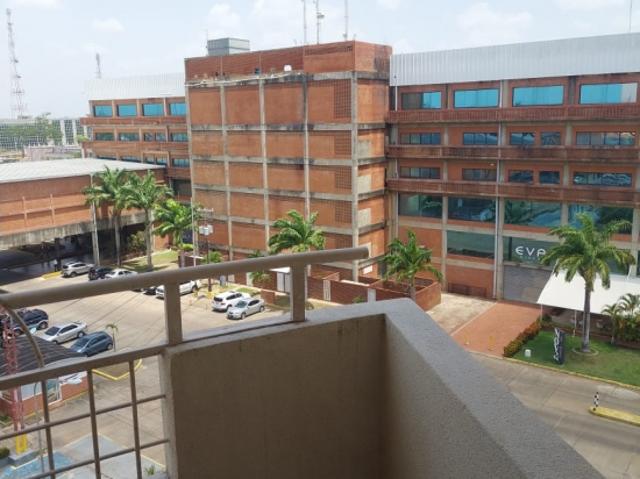 SE ALQUILA APARTAMENTO EN MATURN AL10 454AA RGON