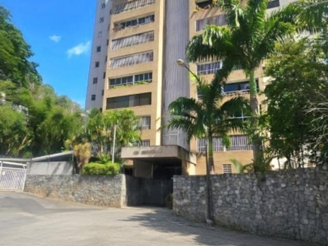 Se Alquila Apartamento en El peñon