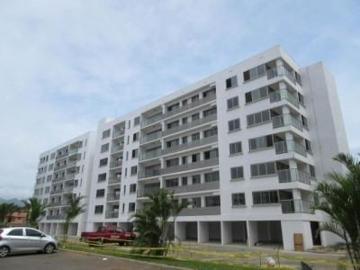 Se alquila apartamento en woodlands, p. H. midrise, panamá pacifico