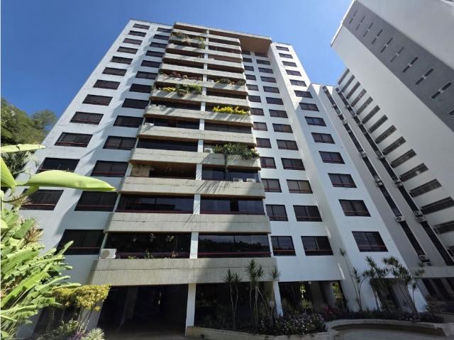 Se alquila apartamento 165m2 Vizcaya 2260