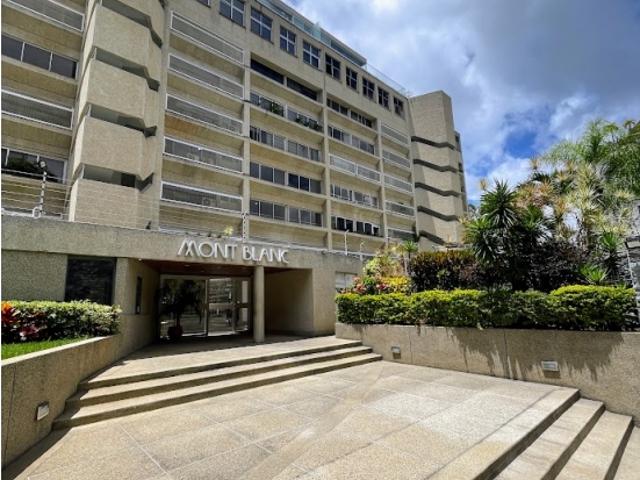 Se alquila apartamento 195m2 Valle Arriba 6343