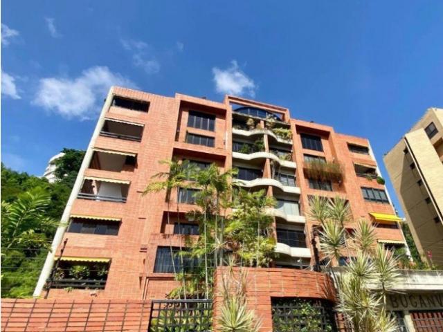 Se alquila apartamento 200m2 Colinas de Valle Arriba 4934
