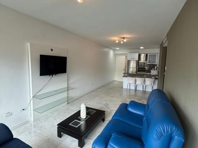 Se alquila apartamento 80m2 1H/2B/2P El Rosal