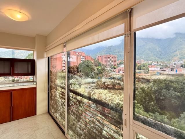 Se alquila Apto 85m² 2h/2b/2p Pedregal