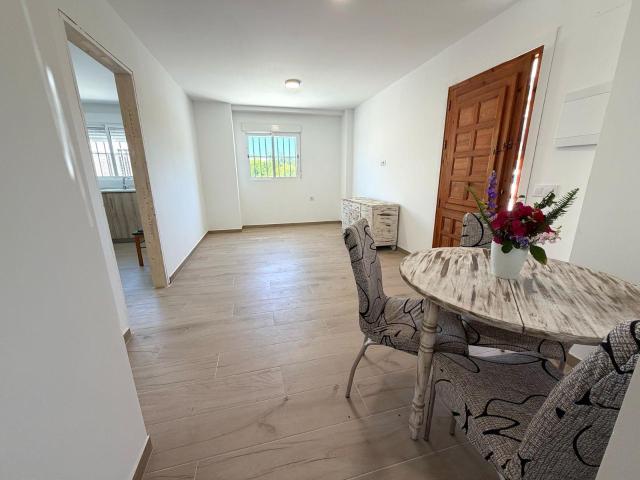 SE ALQUILA BONITO Y ACOGEDOR PISO EN MURCIA