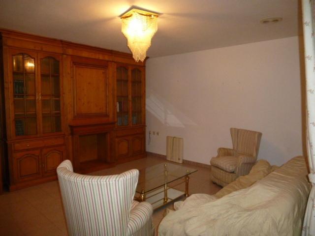 SE ALQUILA BONITO DUPLEX EN LOS DOLORES