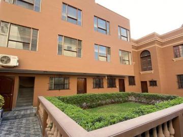 Se Alquila Casa Comercial En Miraflores