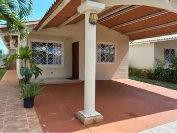 Se Alquila Casa con Línea Blanca en La Chorrera, Panamá Oeste