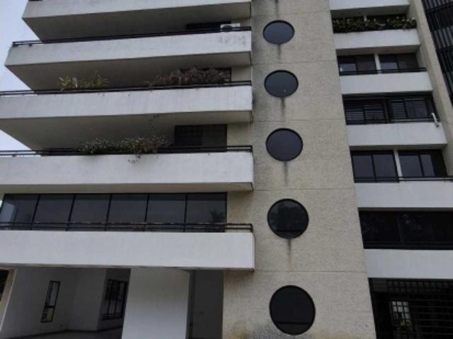 Se alquila apartamento 360m2 Colinas de Valle Arriba 2297