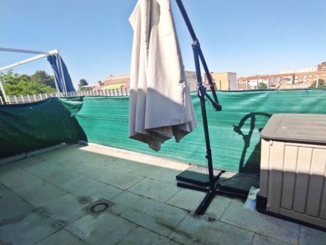 Se alquila Duplex con terraza en Ciudad Real Capital