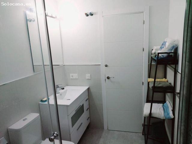 Se alquila desde 1.9.26 30.6.27 magnifico apartamento en 1ª línea de playa en Fuengirola