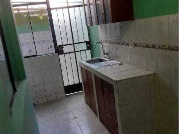 Se Alquila departamento en Umacollo