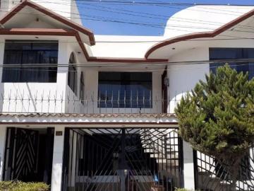Se alquila Departamento en un 2do y 3er piso puerta independiente
