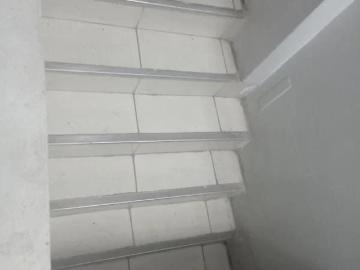 Se alquila departamento en alameda del pinar comas