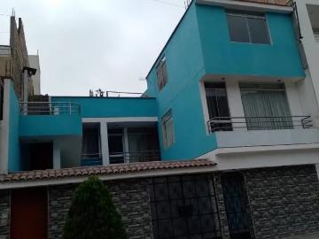Se alquila Departamento en la mejor zona de Los Olivos