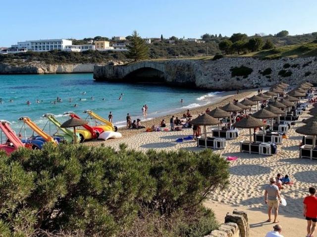 SE ALQUILA ESTUDIO REFORMADO EN CALAS DE MALLORCA
