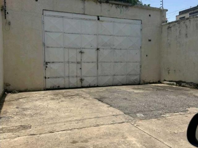 Se Alquila Galpón en San Blas de 220m2