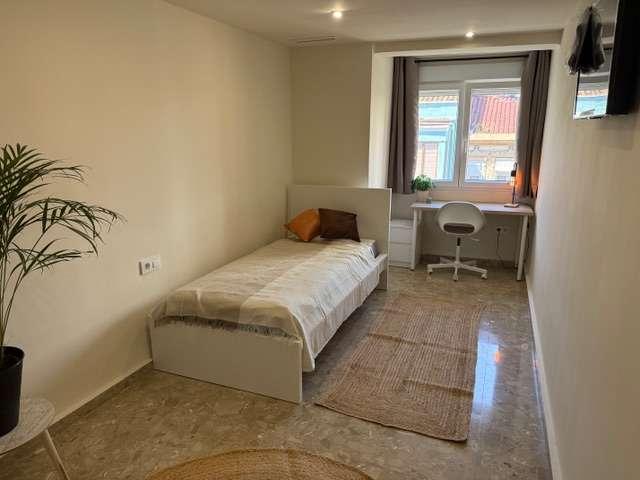 Se alquila habitación compartida Cabanyal Canyamelar, Valencia