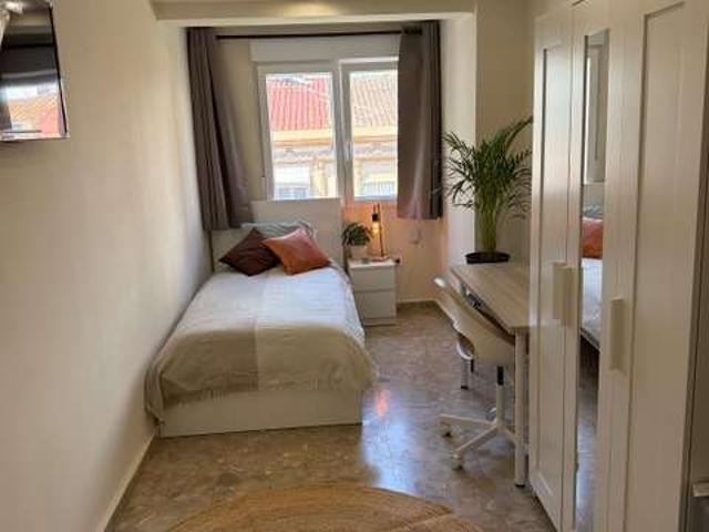 Se alquila habitación compartida Cabanyal Canyamelar, Valencia