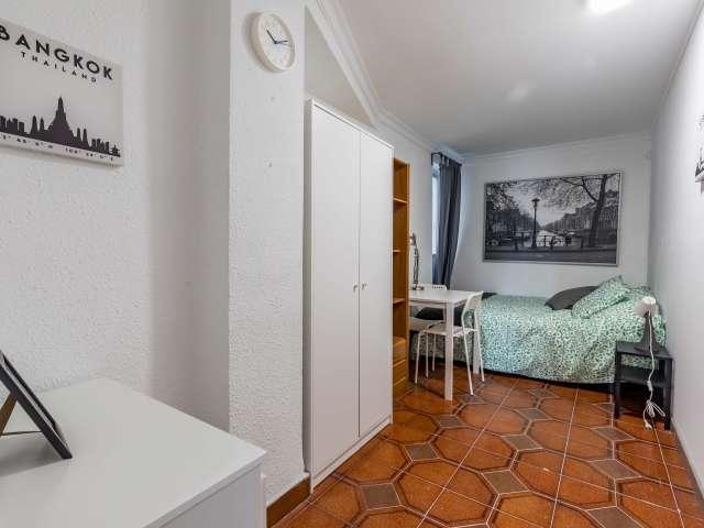 Se alquila habitación doble, apartamento de 5 dormitorios, Benimaclet