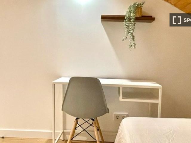 Habitación compartida en Bellas Vistas, Madrid
