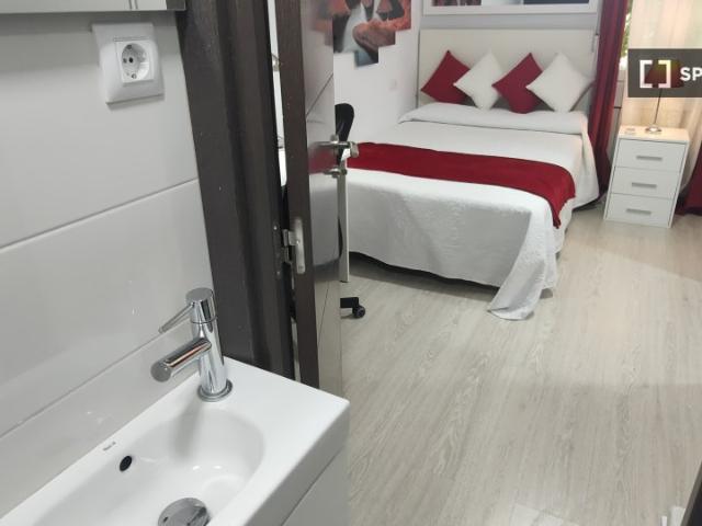 Se alquila habitación en Alcalá de Henares