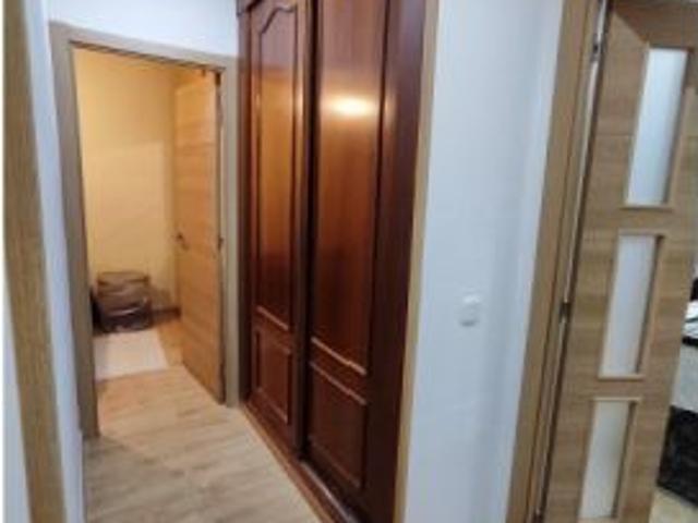 Se alquila habitación en apartamento de 2 dormitorios en Delicias