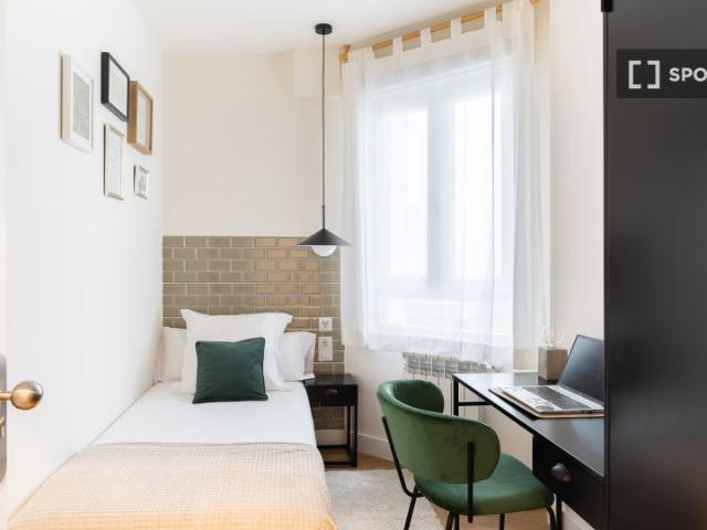 Se alquila habitación en Bilbao