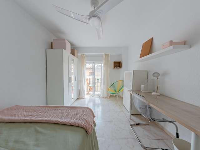 Se alquila habitación en El Carme, Valencia