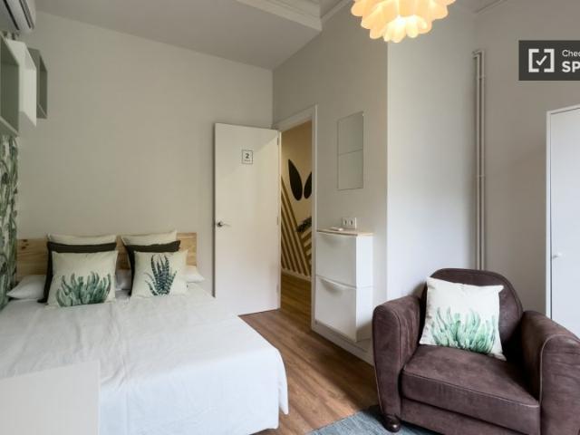 Habitación en un piso compartido de 6 habitaciones en Barcelona