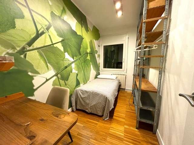 Se alquila habitación en El Poble Sec, Barcelona
